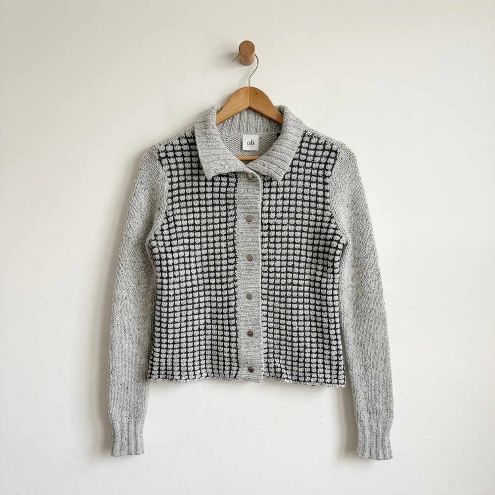 Cabi Gray Square Stitch Snap Front Cardigan‎ Sweater Collared XS 3006 Texured